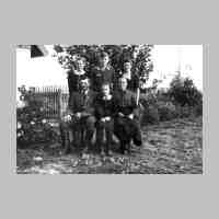 006-0083 Familienbild der Familie Albert und Anna Quednau .jpg